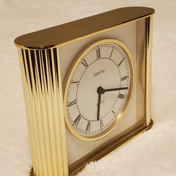 House of Hampton Accents Vintage Hampton Hermle Quartz Mantel Clock